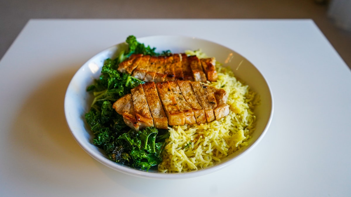 Asiatisches Huhn Stir-Fry mit Reis
